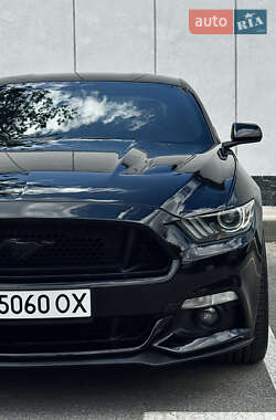 Купе Ford Mustang 2016 в 