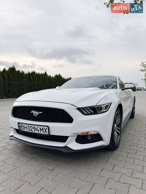 Купе Ford Mustang 2017 в Одессе