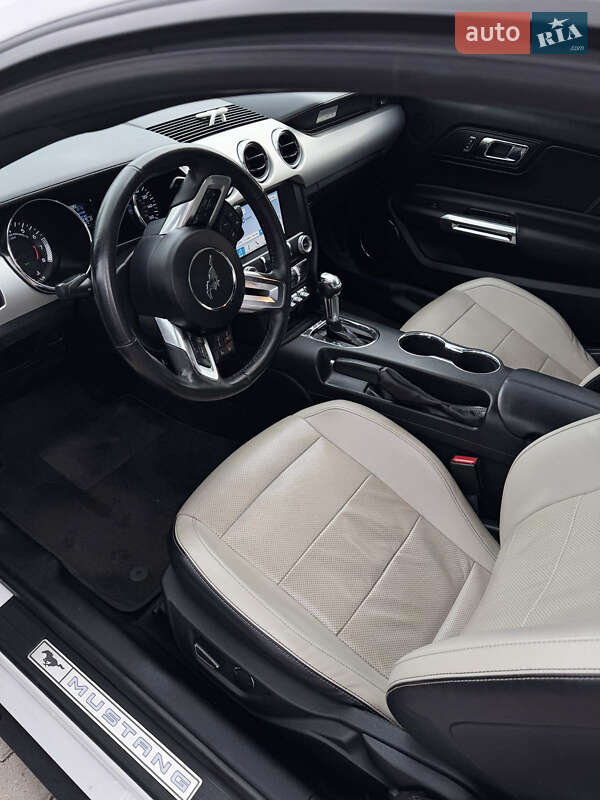 Купе Ford Mustang 2017 в Одессе