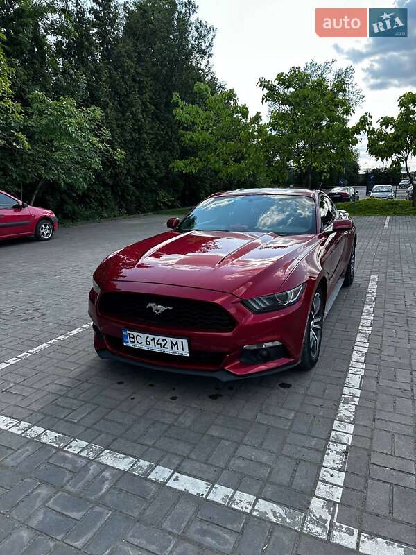 Купе Ford Mustang 2017 в Львове