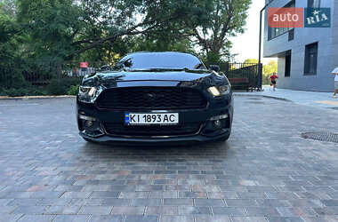 Купе Ford Mustang 2014 в 