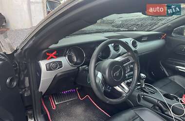 Купе Ford Mustang 2014 в Фастове