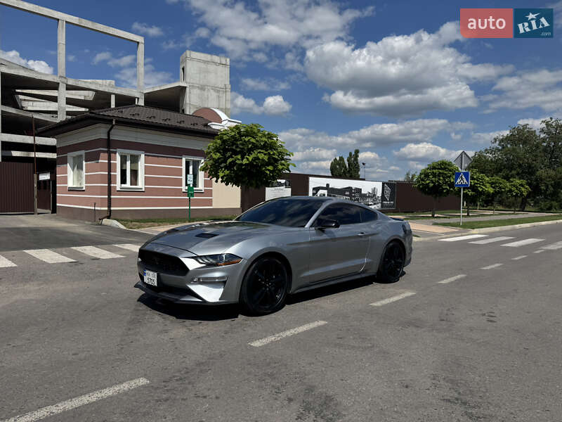 Купе Ford Mustang 2021 в Киеве фото 3 Купе Ford Mustang 2021 в Киеве