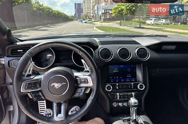 Купе Ford Mustang 2021 в 