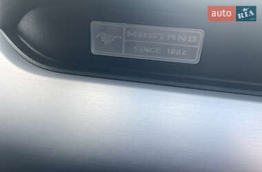 Купе Ford Mustang 2017 в 