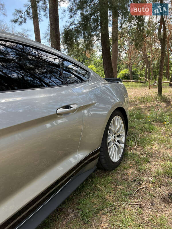 Купе Ford Mustang 2020 в Харькове