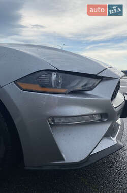 Купе Ford Mustang 2019 в 