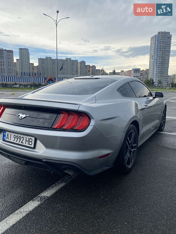 Купе Ford Mustang 2019 в Києві