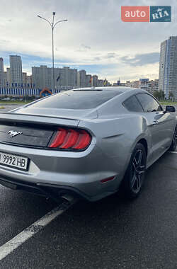 Купе Ford Mustang 2019 в 