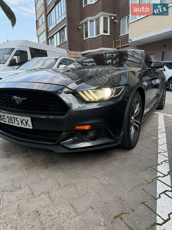 Купе Ford Mustang 2015 в Хмельницькому фото 4 Купе Ford Mustang 2015 в Хмельницькому