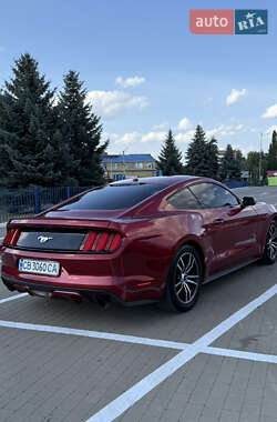 Купе Ford Mustang 2017 в 