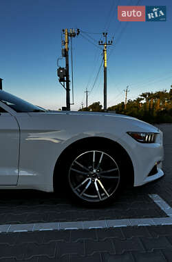 Купе Ford Mustang 2016 в 