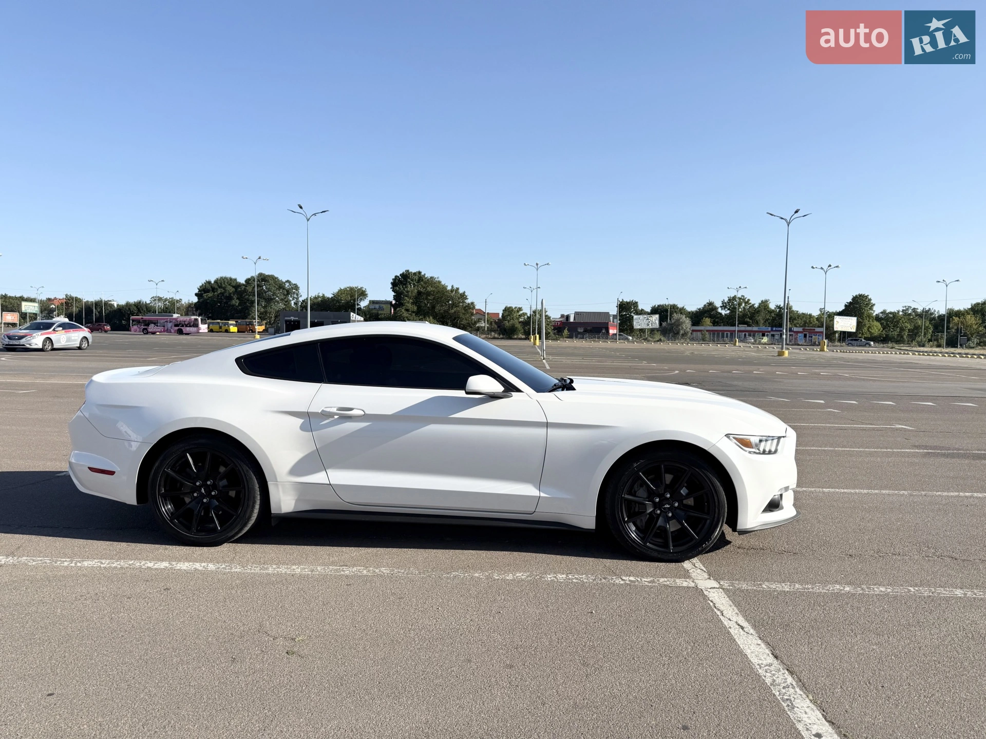 2017 Ford Mustang - мініатюра 4