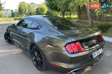 Купе Ford Mustang 2017 в 