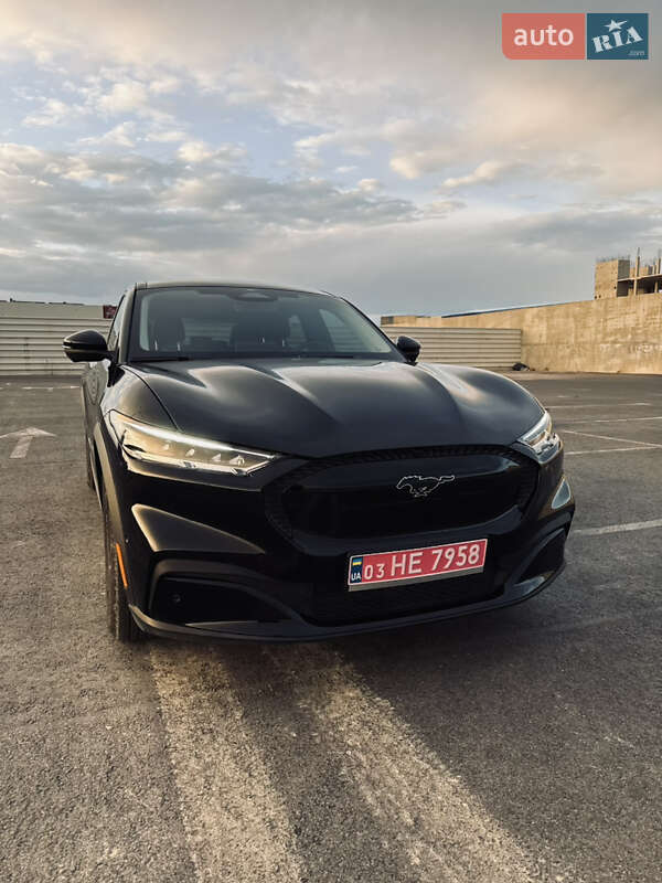 Купе Ford Mustang 2023 в 