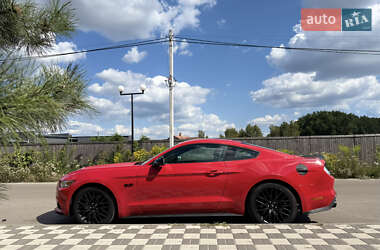 Купе Ford Mustang 2017 в 