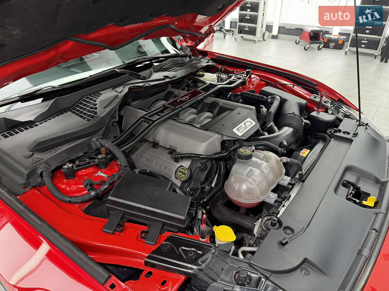 Купе Ford Mustang 2017 в Киеве