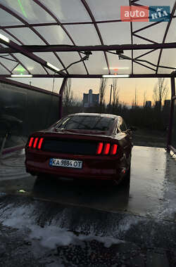 Купе Ford Mustang 2015 в Киеве