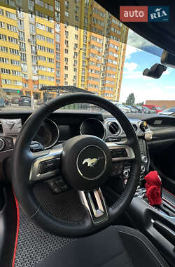 Купе Ford Mustang 2017 в 