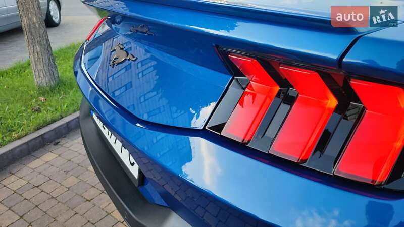 Купе Ford Mustang 2024 в Києві