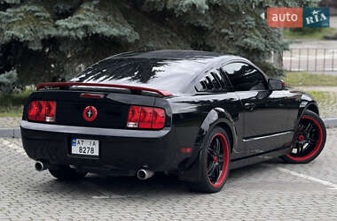 Купе Ford Mustang 2007 в 