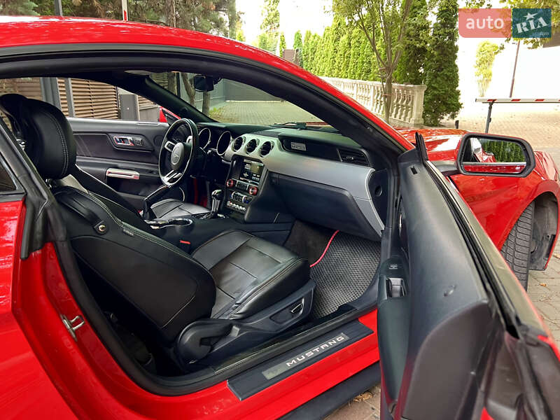 Купе Ford Mustang 2015 в Одесі