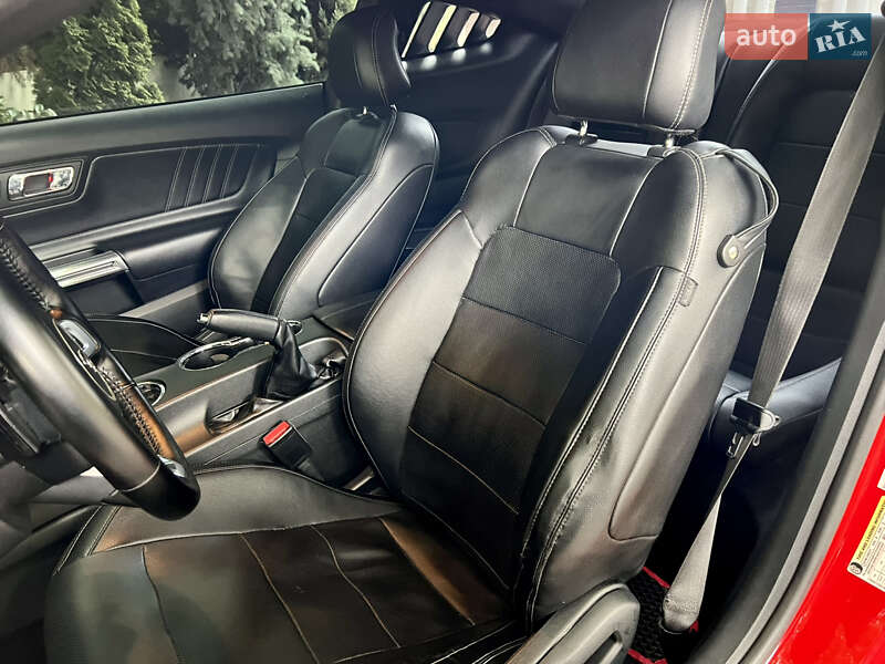 Купе Ford Mustang 2015 в Одесі