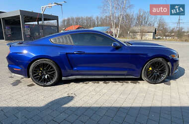 Купе Ford Mustang 2016 в 