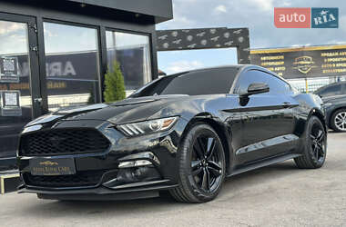 Купе Ford Mustang 2014 в 