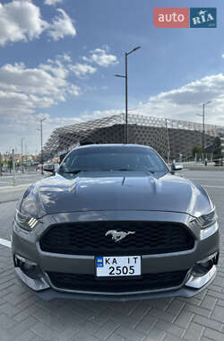 Купе Ford Mustang 2016 в 