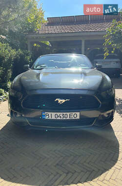 Кабриолет Ford Mustang 2015 в 