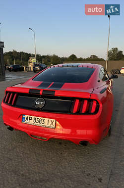Купе Ford Mustang 2015 в 