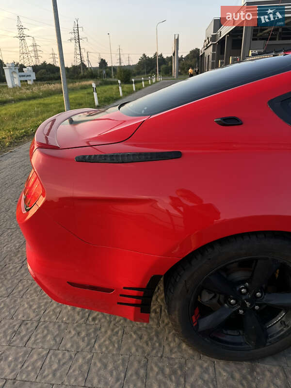 Купе Ford Mustang 2015 в Львове фото 9 Купе Ford Mustang 2015 в Львове