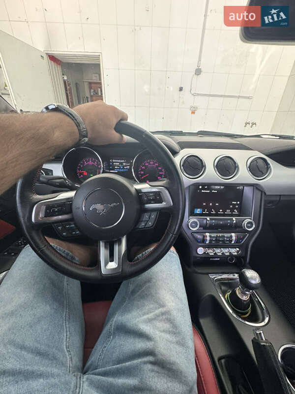 Купе Ford Mustang 2015 в Днепре фото 19 Купе Ford Mustang 2015 в Днепре