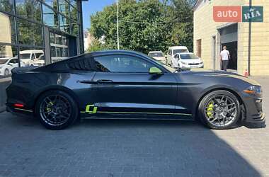 Купе Ford Mustang 2018 в 