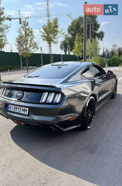 Купе Ford Mustang 2016 в 