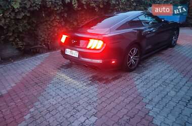 Купе Ford Mustang 2017 в 