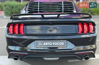 Купе Ford Mustang 2018 в 