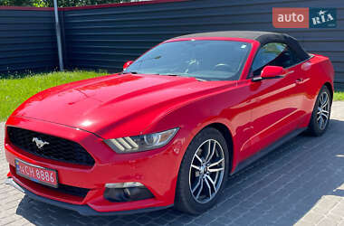 Кабриолет Ford Mustang 2015 в 