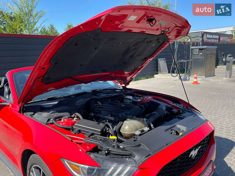 Кабриолет Ford Mustang 2015 в Ковеле