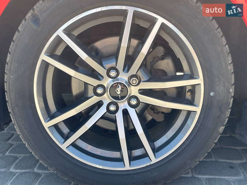 Кабриолет Ford Mustang 2015 в Ковеле