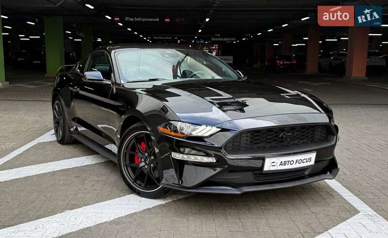Ford Mustang 2021