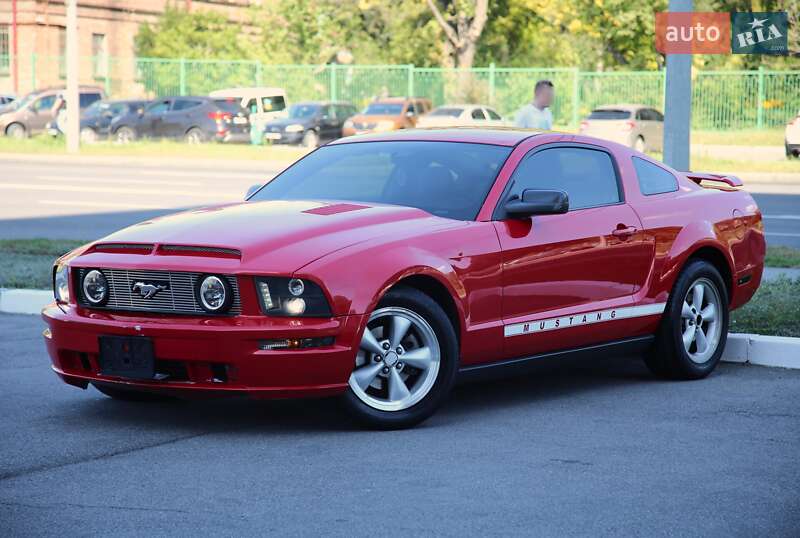 Ford Mustang 2005