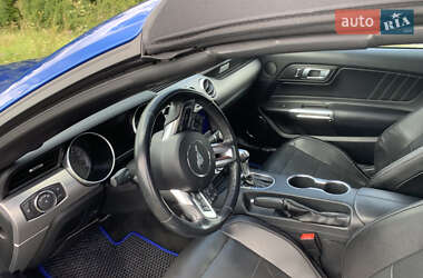 Кабріолет Ford Mustang 2018 в 
