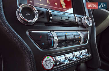 Купе Ford Mustang 2015 в 