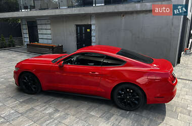 Купе Ford Mustang 2016 в 