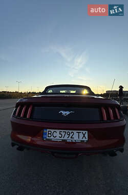 Кабріолет Ford Mustang 2016 в 
