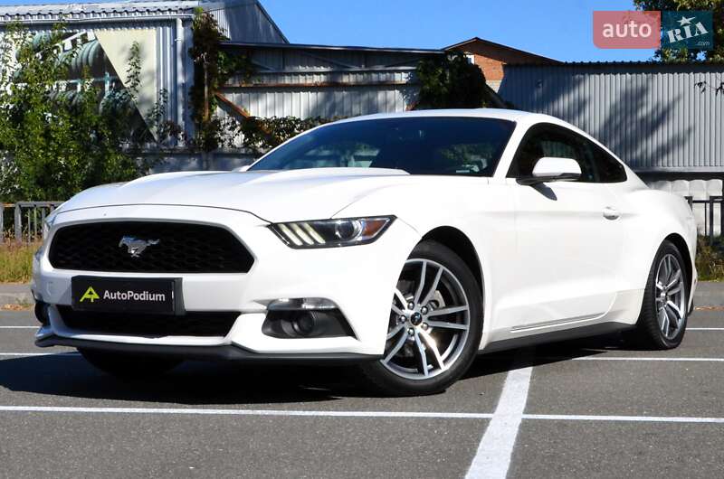 Купе Ford Mustang 2017 в Киеве