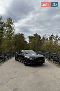 Ford Mustang 2015