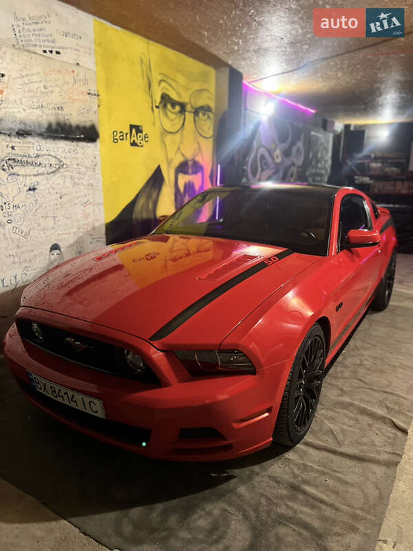 Купе Ford Mustang 2012 в Каменец-Подольском фото 2 Купе Ford Mustang 2012 в Каменец-Подольском